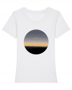 Photo Illustration - airplane in the sunset Tricou mânecă scurtă guler larg fitted Damă Expresser