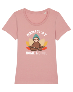 NAMASTAY Home and Chill Sloth Tricou mânecă scurtă guler larg fitted Damă Expresser