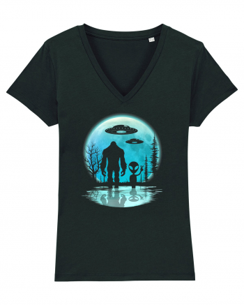 Bigfoot and Alien Under the Moon Black