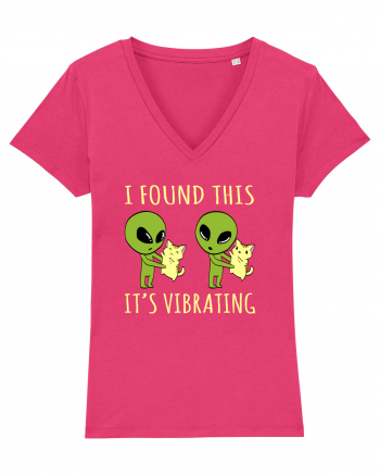 I Found This It's Vibrating Funny Alien Cat Raspberry