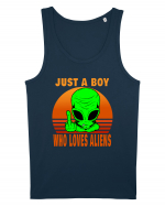 Just A Boy Who Loves Aliens Maiou Bărbat Runs