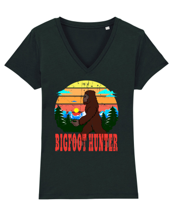 Bigfoot Hunter Grunge Style Black