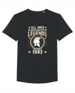 All Men Are Equal Legends Are Born In 1982 Tricou mânecă scurtă guler larg Bărbat Skater