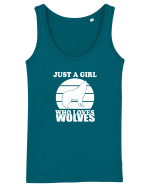 Just a girl who loves wolves Maiou Damă Dreamer