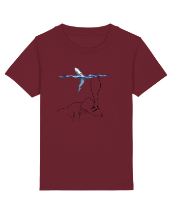 whale in minde Burgundy