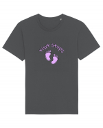 First Steps (pink feet)  Tricou mânecă scurtă Unisex Rocker