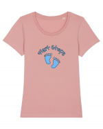 First Steps (blue feet)  Tricou mânecă scurtă guler larg fitted Damă Expresser