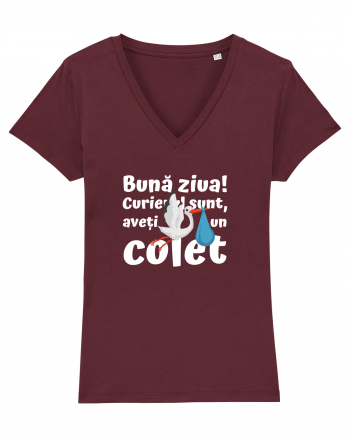 Curier Barză, aveți un colet.  Burgundy