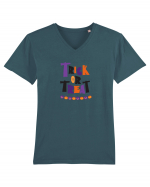 Trick or Treat (mov și portocaliu)  Tricou mânecă scurtă guler V Bărbat Presenter