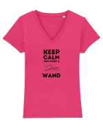 Keep calm and carry a wand Tricou mânecă scurtă guler V Damă Evoker