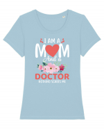 I Am A Mom And A Doctor Nothing Scares Me Tricou mânecă scurtă guler larg fitted Damă Expresser