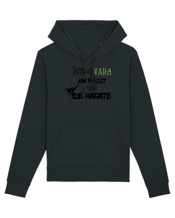6 ani de karate  Black