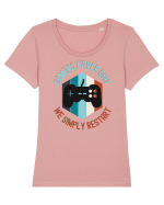 Gamers never quits Tricou mânecă scurtă guler larg fitted Damă Expresser
