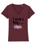 I Need a Hug(e amount of yarn.) Tricou mânecă scurtă guler V Damă Evoker