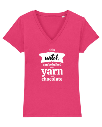 This Witch can be bribed with yarn and chocolate. (alb) Raspberry