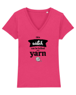 This Witch can be bribed with yarn. (ghem alb) Tricou mânecă scurtă guler V Damă Evoker