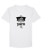 This Witch can be bribed with yarn. (ghem alb) Tricou mânecă scurtă guler larg Bărbat Skater