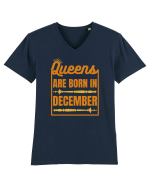 Queens Are Born In December  Tricou mânecă scurtă guler V Bărbat Presenter