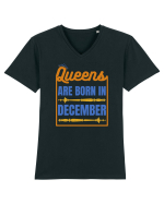 Queens Are Born In December  Tricou mânecă scurtă guler V Bărbat Presenter