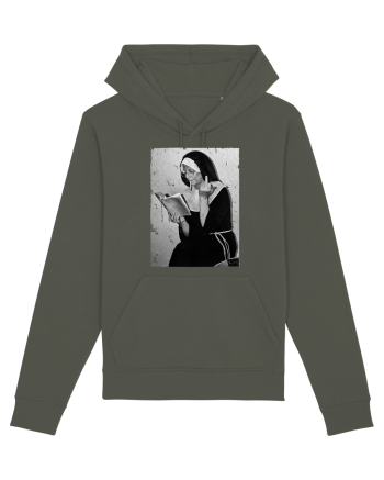 Nun  Khaki