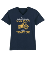 OLD MAN WITH A TRACTOR Tricou mânecă scurtă guler V Bărbat Presenter