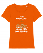 COFFEE AND DACHSHUND Tricou mânecă scurtă guler larg fitted Damă Expresser