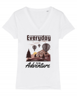 Every Day is an Adventure Tricou mânecă scurtă guler V Damă Evoker