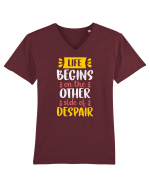 Life Begins On The Other Side Of Despair Tricou mânecă scurtă guler V Bărbat Presenter