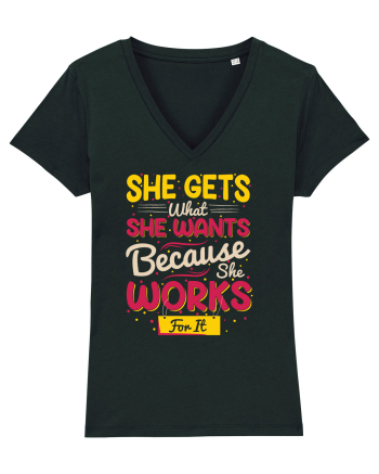She Gets What She Wants Black