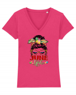 I am a June Girl Gemeni Gemini Tricou mânecă scurtă guler V Damă Evoker