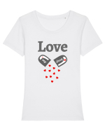Love is my drug Tricou mânecă scurtă guler larg fitted Damă Expresser