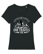 Little by Little One Travels Far Tricou mânecă scurtă guler larg fitted Damă Expresser