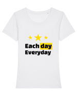 Each day. Everyday.  Tricou mânecă scurtă guler larg fitted Damă Expresser