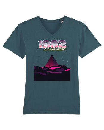 Synthwave  1982 pyramid limited edition Stargazer