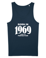 BORN IN 1969 Maiou Bărbat Runs