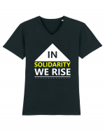 In Solidarity We Rise Tricou mânecă scurtă guler V Bărbat Presenter