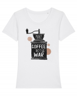 Make Coffee Not War Tricou mânecă scurtă guler larg fitted Damă Expresser