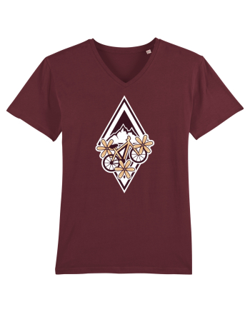 Cu bicicleta pe munte printre flori Burgundy