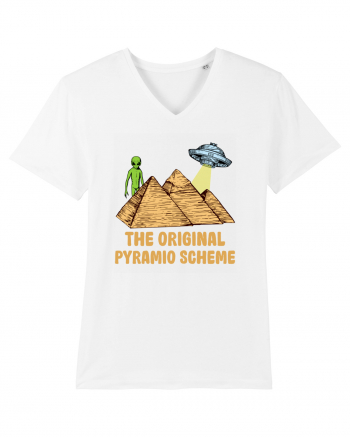 Astronaut Alien Ufo Egyptian Pyramid White