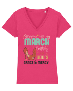 Stepping Into My March Birthday Tricou mânecă scurtă guler V Damă Evoker