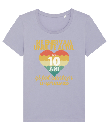 Ne enervam unul pe altul de 10 ani si tot suntem impreuna Lavender