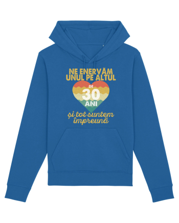 Ne enervam unul pe altul de 30 ani si tot suntem impreuna Royal Blue