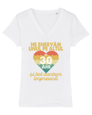 Ne enervam unul pe altul de 30 ani si tot suntem impreuna White