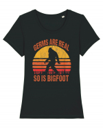 Germs Are Real So Is Bigfoot Retro Distressed Sunset Tricou mânecă scurtă guler larg fitted Damă Expresser