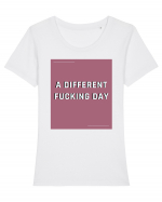 a different fucking day7 Tricou mânecă scurtă guler larg fitted Damă Expresser