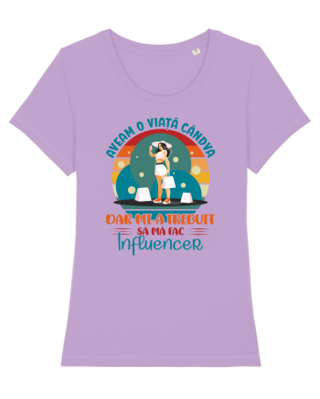 M-am făcut influencer - ea Lavender Dawn