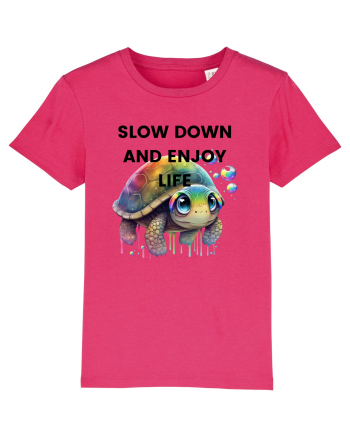 Broasca testoasa pictata in acuarela cu mesajul  Slow Down and Enjoy Life Raspberry