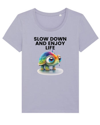 Broasca testoasa pictata in acuarela cu mesajul  Slow Down and Enjoy Life Lavender