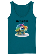 Broasca testoasa pictata in acuarela cu mesajul Live Slow Maiou Damă Dreamer