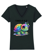 Broasca testoasa pictata in acuarela cu mesajul  Take it E.Z. Tricou mânecă scurtă guler V Damă Evoker